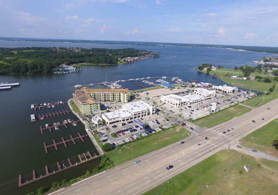 Your Guide to Life on Lake Conroe at Waterpoint, Amenities, Shoreline